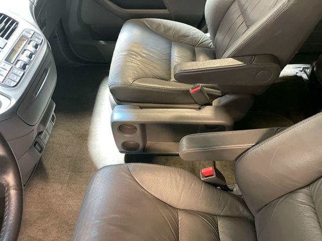 used 2010 Honda Odyssey car, priced at $7,500