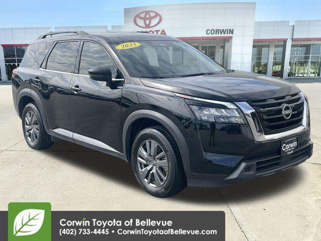 used 2025 Nissan Pathfinder car, priced at $29,000