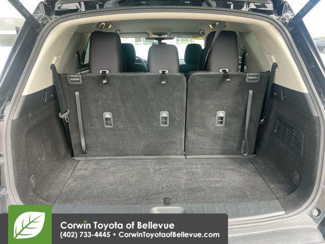 used 2025 Nissan Pathfinder car, priced at $29,000