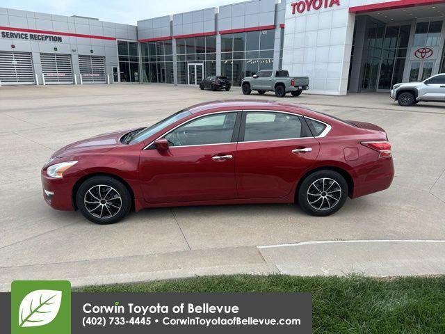 used 2015 Nissan Altima car, priced at $9,995