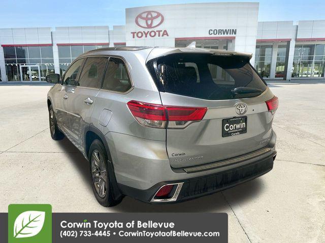 used 2019 Toyota Highlander car, priced at $28,000