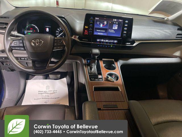 used 2022 Toyota Sienna car, priced at $35,500