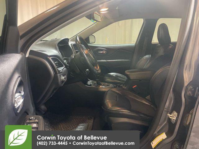 used 2019 Jeep Cherokee car, priced at $17,500