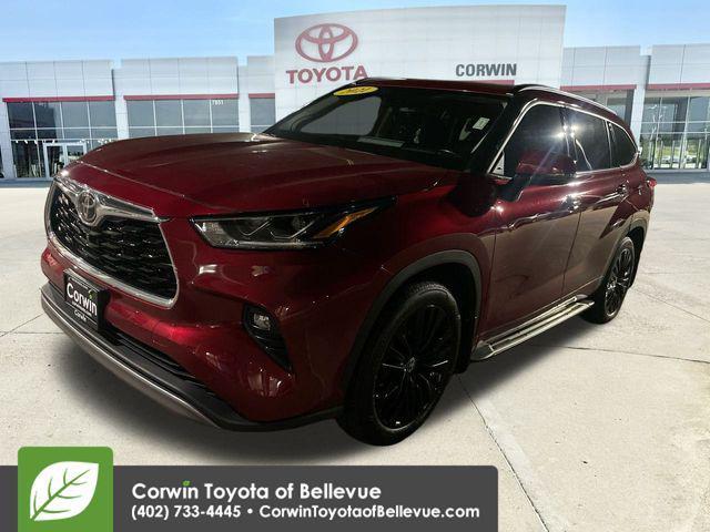 used 2021 Toyota Highlander car, priced at $36,500