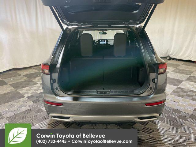 used 2023 Mitsubishi Outlander car, priced at $25,400