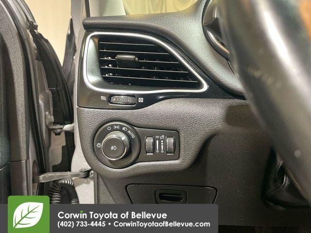 used 2019 Jeep Cherokee car, priced at $16,900