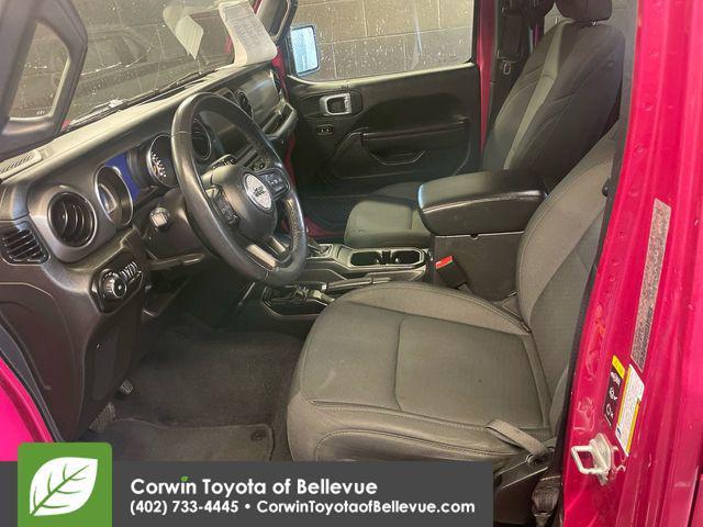 used 2022 Jeep Wrangler Unlimited car, priced at $27,700