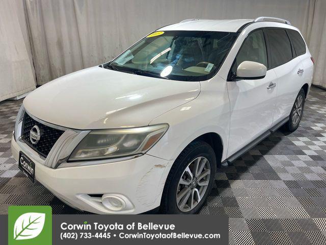 used 2013 Nissan Pathfinder car, priced at $7,000