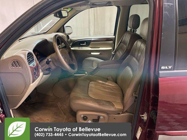used 2004 GMC Envoy car, priced at $5,750