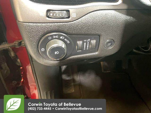 used 2019 Jeep Cherokee car, priced at $18,250