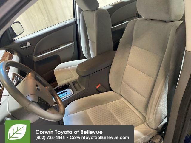 used 2005 Ford Five Hundred car, priced at $5,000
