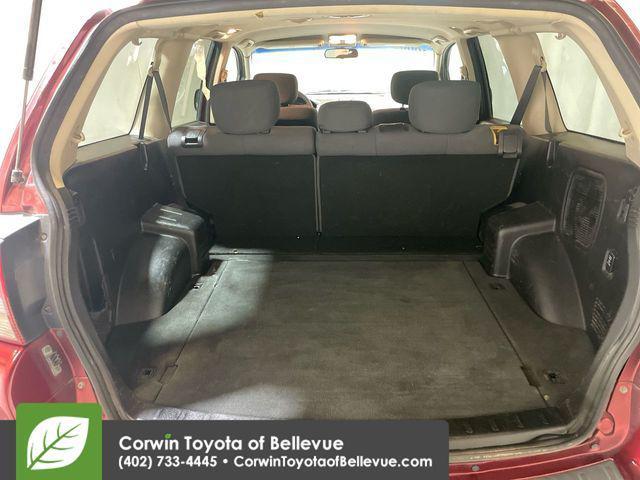 used 2006 Mitsubishi Endeavor car, priced at $3,800