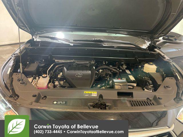 used 2024 Toyota Highlander car, priced at $42,750