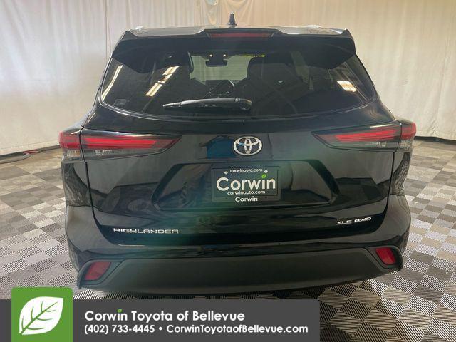 used 2024 Toyota Highlander car, priced at $42,750