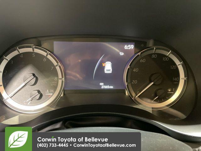used 2024 Toyota Highlander car, priced at $42,750