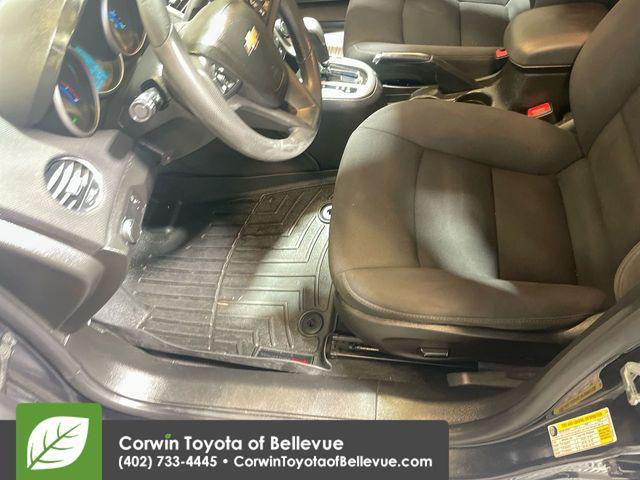 used 2016 Chevrolet Cruze Limited car, priced at $7,500