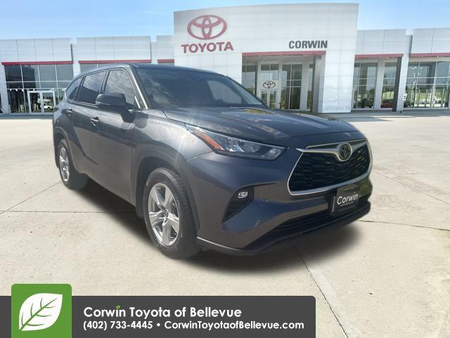 used 2020 Toyota Highlander car, priced at $27,940