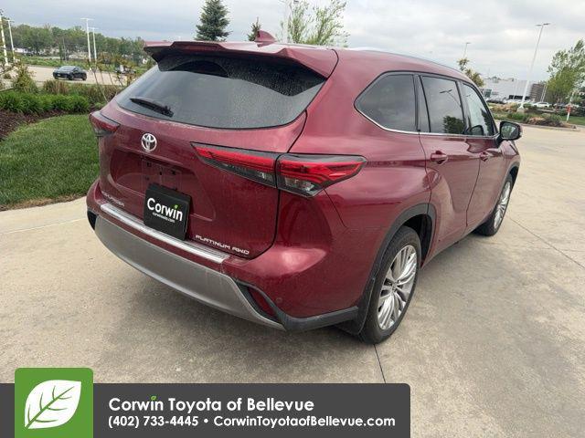 used 2023 Toyota Highlander car, priced at $46,500