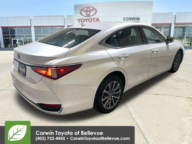 used 2022 Lexus ES 250 car, priced at $31,850