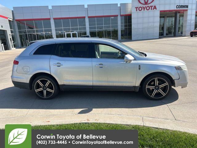 used 2010 Lincoln MKT car, priced at $6,500