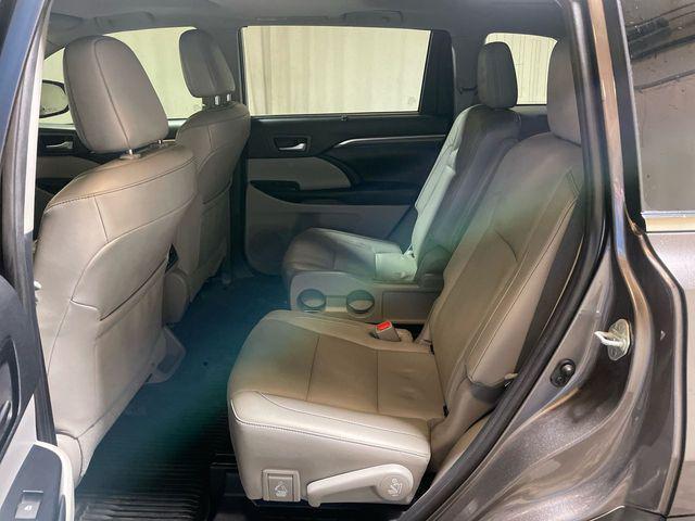 used 2019 Toyota Highlander car, priced at $28,000