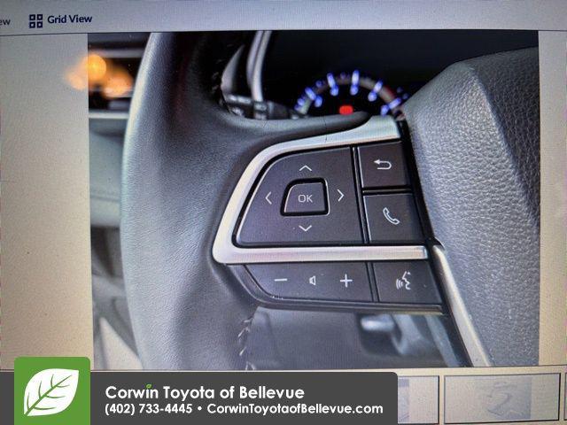 used 2024 Toyota Highlander car, priced at $41,500