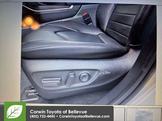 used 2024 Toyota Highlander car, priced at $41,500