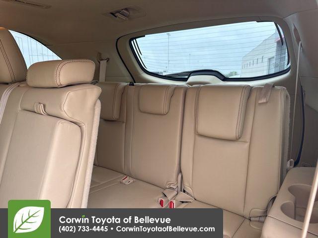 used 2018 Toyota Highlander car, priced at $25,500