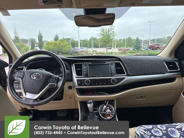 used 2018 Toyota Highlander car, priced at $25,500