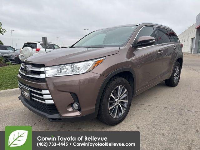 used 2018 Toyota Highlander car, priced at $25,500