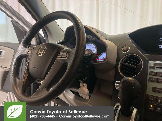 used 2010 Honda Pilot car, priced at $5,000