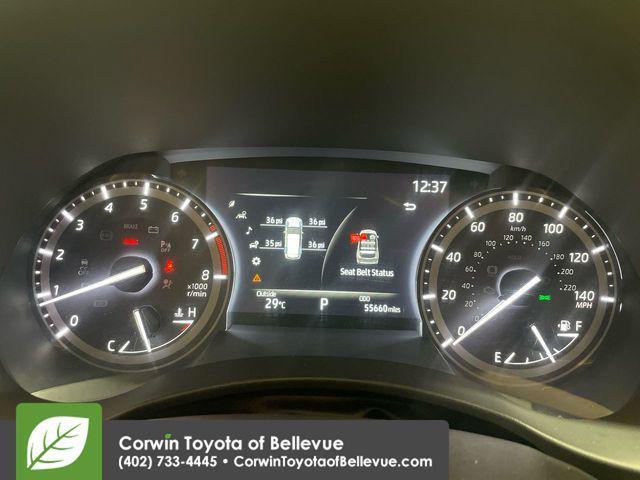 used 2021 Toyota Highlander car, priced at $31,900