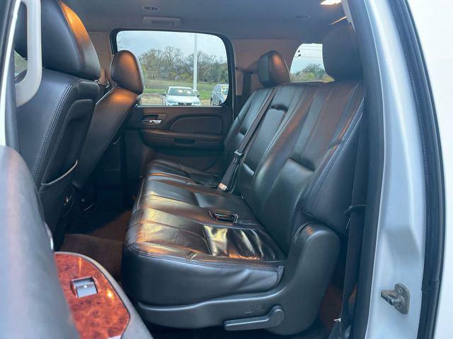 used 2014 GMC Yukon XL car, priced at $9,500