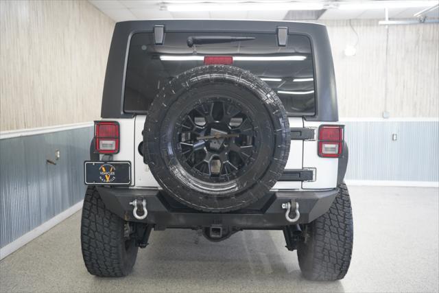 used 2012 Jeep Wrangler Unlimited car, priced at $15,475