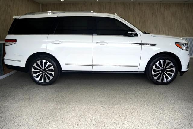 used 2024 Lincoln Navigator car, priced at $71,875
