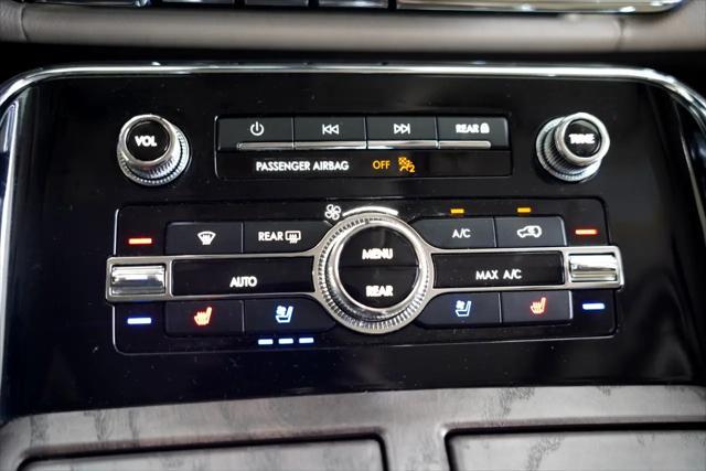 used 2024 Lincoln Navigator car, priced at $71,875