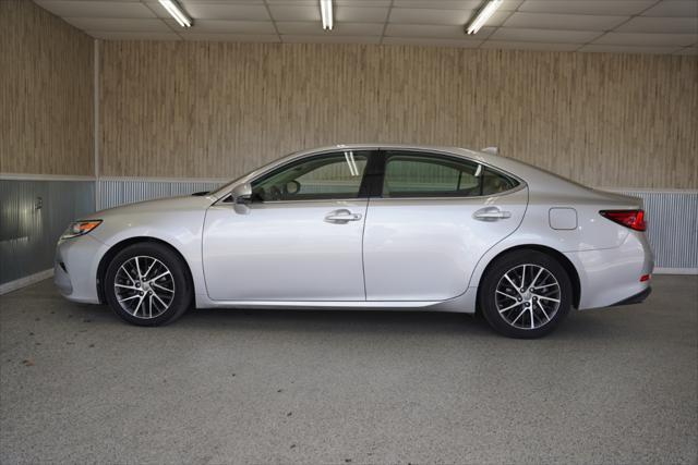 used 2016 Lexus ES 350 car, priced at $11,875