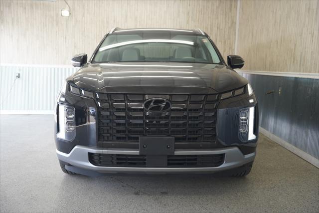 used 2024 Hyundai Palisade car, priced at $41,875