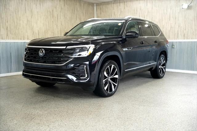 used 2024 Volkswagen Atlas car, priced at $42,875
