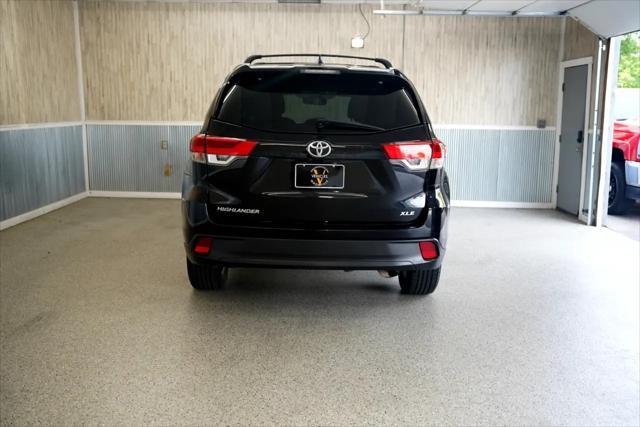 used 2019 Toyota Highlander car, priced at $26,675