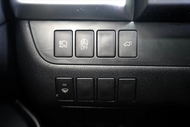 used 2019 Toyota Highlander car, priced at $26,675