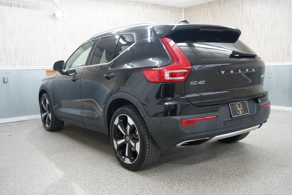 used 2019 Volvo XC40 car, priced at $21,675