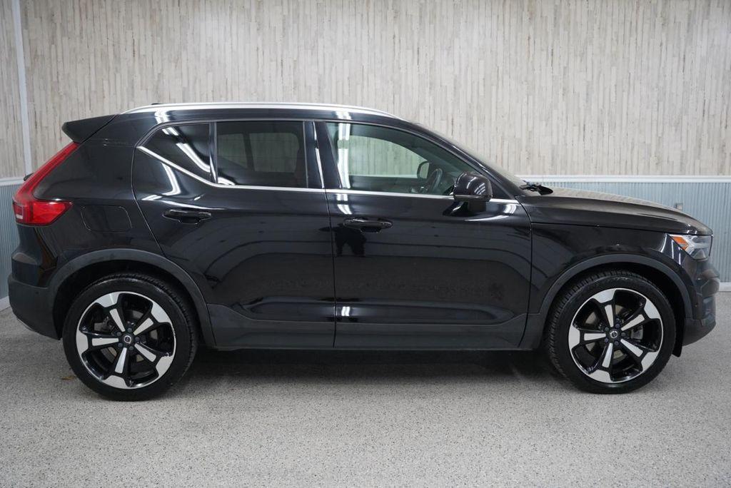 used 2019 Volvo XC40 car, priced at $21,675