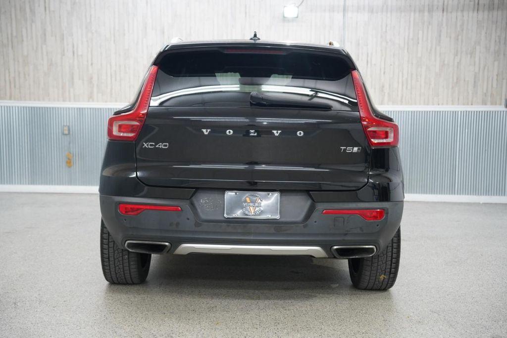 used 2019 Volvo XC40 car, priced at $21,675