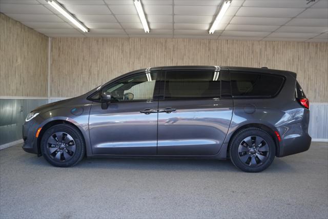 used 2020 Chrysler Pacifica Hybrid car, priced at $23,575