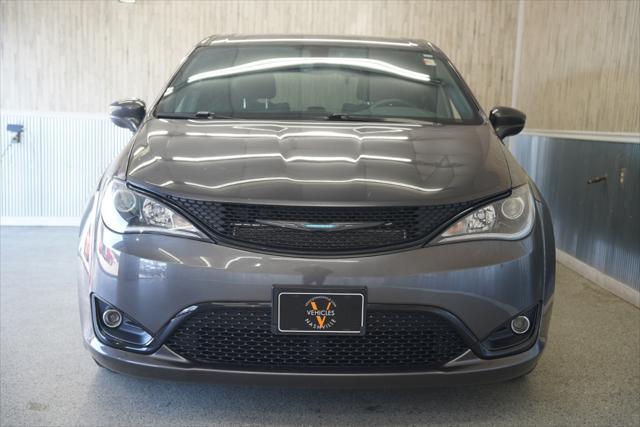 used 2020 Chrysler Pacifica Hybrid car, priced at $23,575