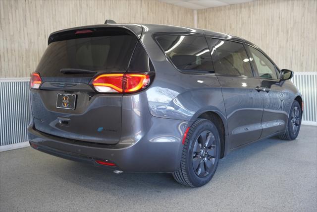 used 2020 Chrysler Pacifica Hybrid car, priced at $22,175