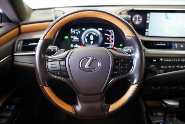 used 2020 Lexus ES 300h car, priced at $29,475