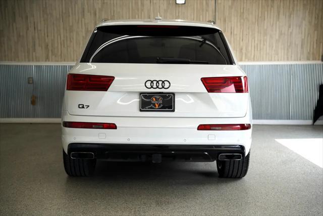 used 2019 Audi Q7 car, priced at $23,675