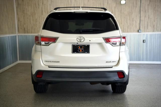 used 2016 Toyota Highlander car, priced at $13,275